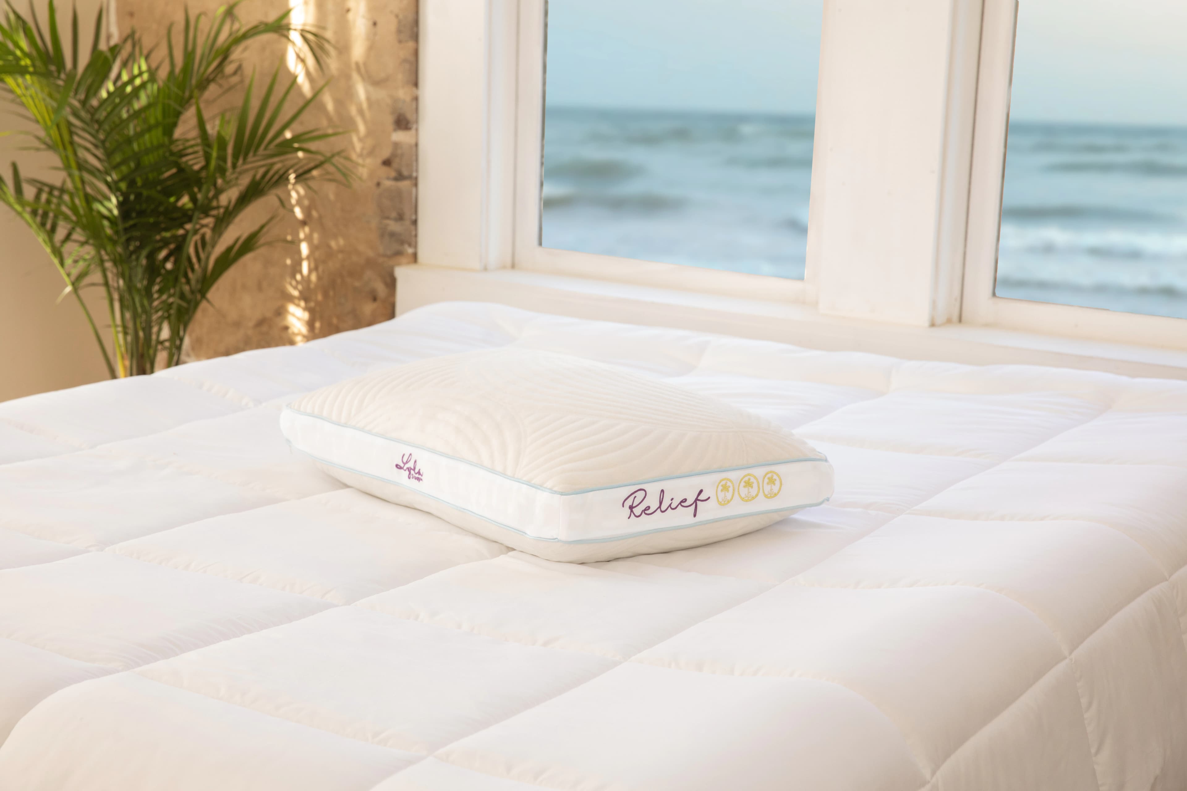 Relief pillow tropical