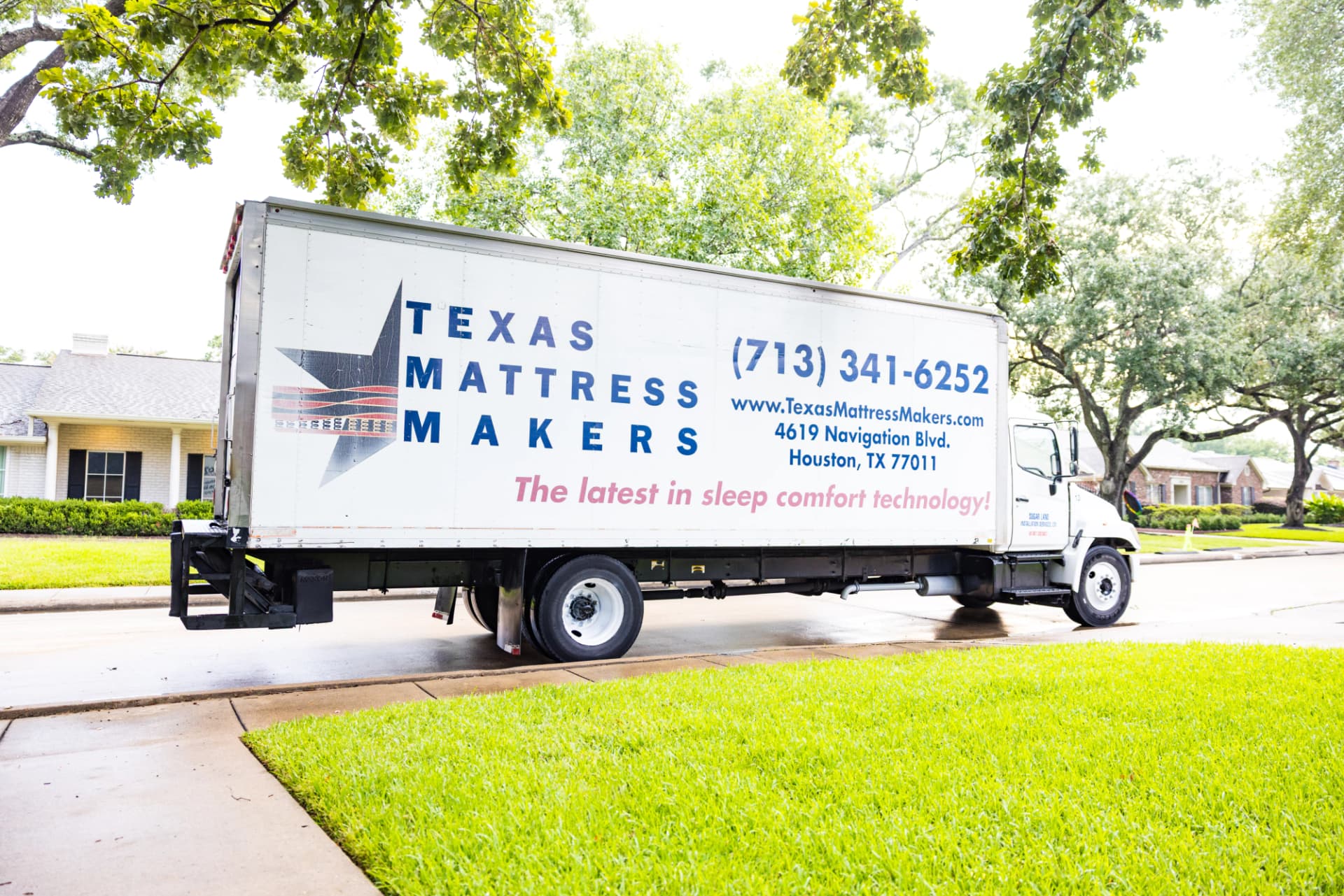 The Texas Mattress Makers Delivery Truck